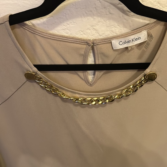 Calvin Klein chain detail tan top - Picture 4 of 7